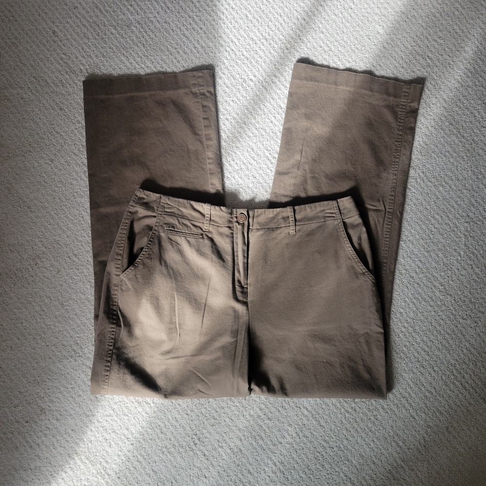 Larry Levine Khaki pants, Size 14